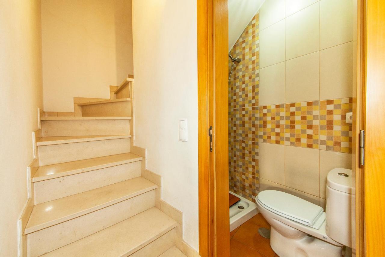 A09 - Super Central Duplex Apartment 라고스 외부 사진